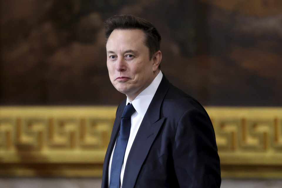 elonmusk